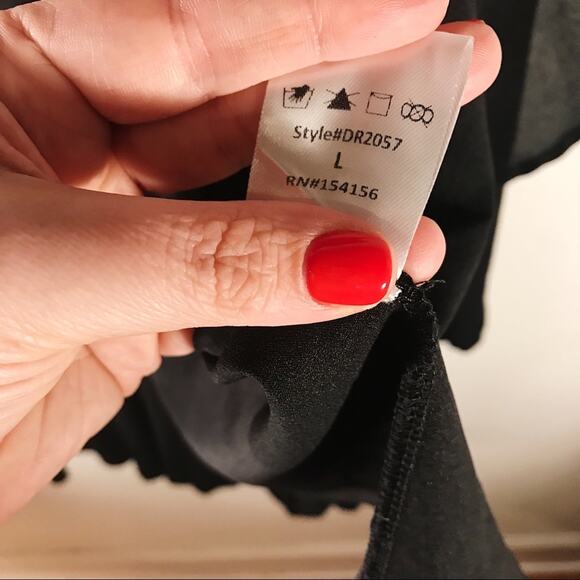 Mod Ref Black HiLo Wrap Dress NWOT - Picture 7 of 8